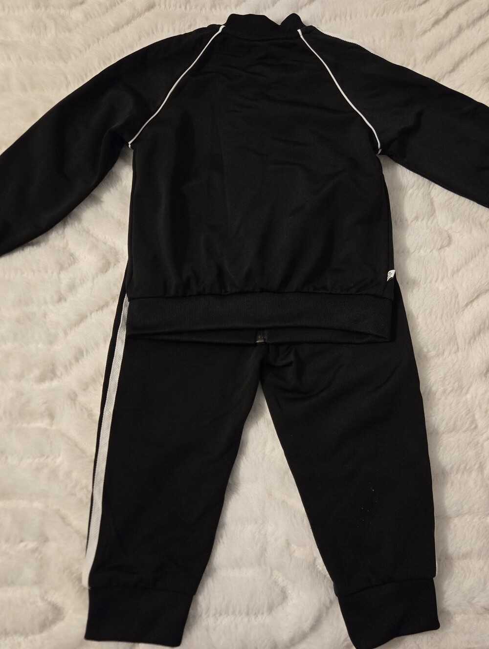 Adidas Set - Picture 2 of 4